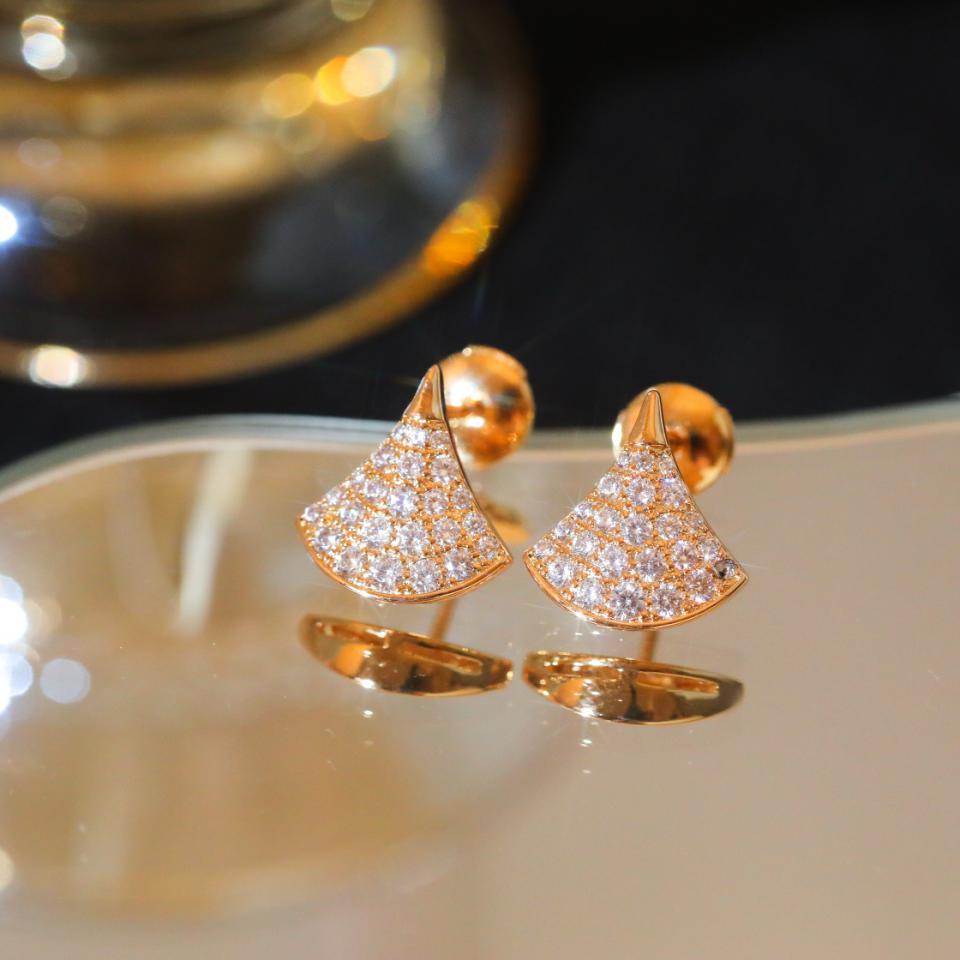 replica,repliche,fake,1:1,earrings,bracelet,ring,jewelry La serie Dream di Bulgari Diva replica,repliche,fake,1:1,earrings,bracelet,ring,jewelry La serie Dream di Bulgari Diva