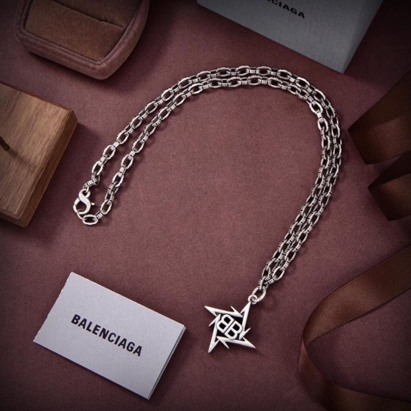 replica,repliche,fake,1:1,earrings,bracelet,ring,jewelry Collana Balenciaga