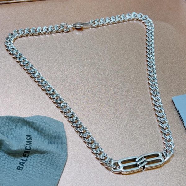 replica,repliche,fake,1:1,earrings,bracelet,ring,jewelry Nuova collana Balenciaga