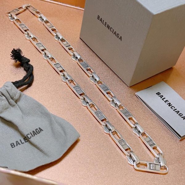 replica,repliche,fake,1:1,earrings,bracelet,ring,jewelry Nuova collana con cerniera Balenciaga