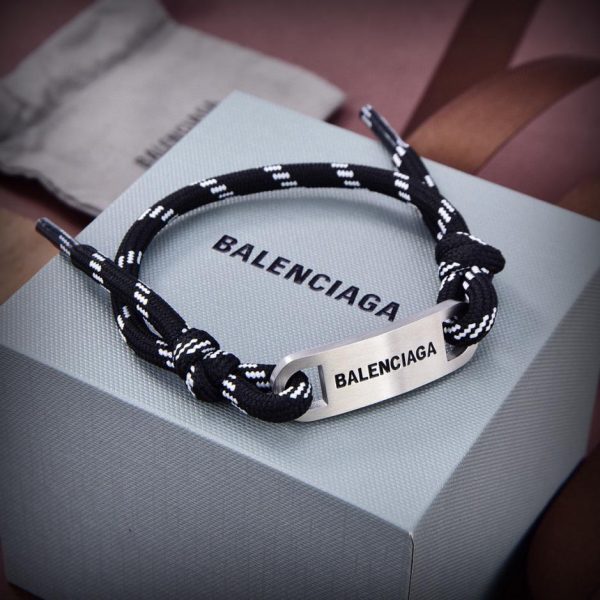 replica,repliche,fake,1:1,earrings,bracelet,ring,jewelry Bracciale Balenciaga