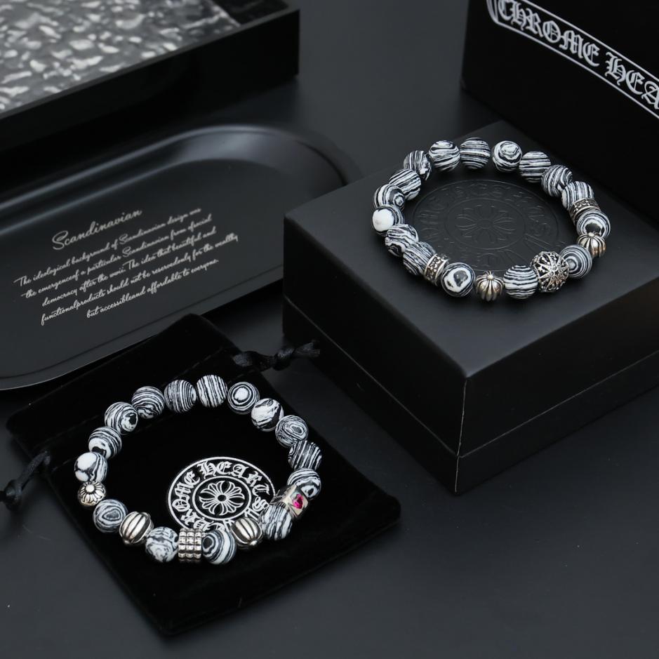 replica,repliche,fake,1:1,earrings,bracelet,ring,jewelry Bracciale con cuori cromati
