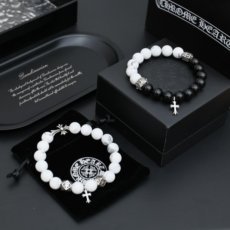 replica,repliche,fake,1:1,earrings,bracelet,ring,jewelry Bracciale con cuori cromati