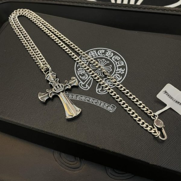 replica,repliche,fake,1:1,earrings,bracelet,ring,jewelry Collana multielemento vintage Chrome Hearts