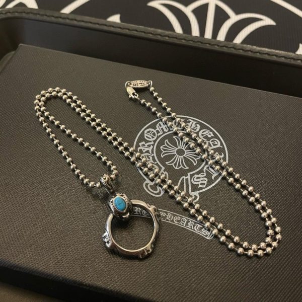 replica,repliche,fake,1:1,earrings,bracelet,ring,jewelry Collana a sfera vintage con cuori cromati