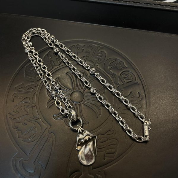 replica,repliche,fake,1:1,earrings,bracelet,ring,jewelry Collana con lettera multi-elemento vintage Chrome Hearts