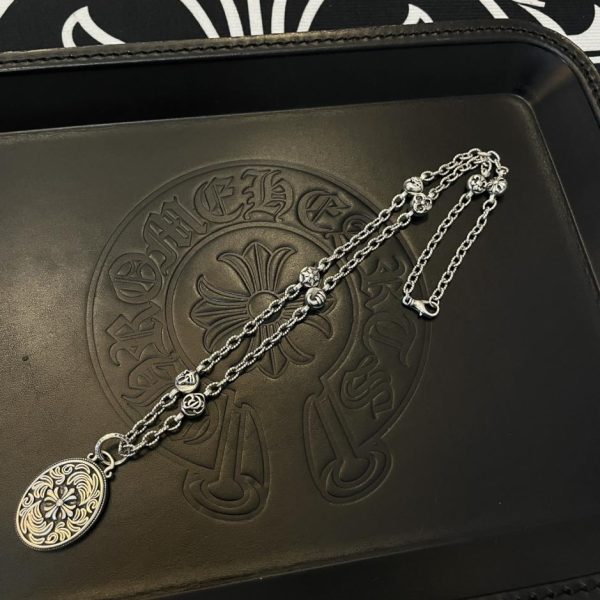 replica,repliche,fake,1:1,earrings,bracelet,ring,jewelry Collana twist multi-elemento retrò con cuori cromati