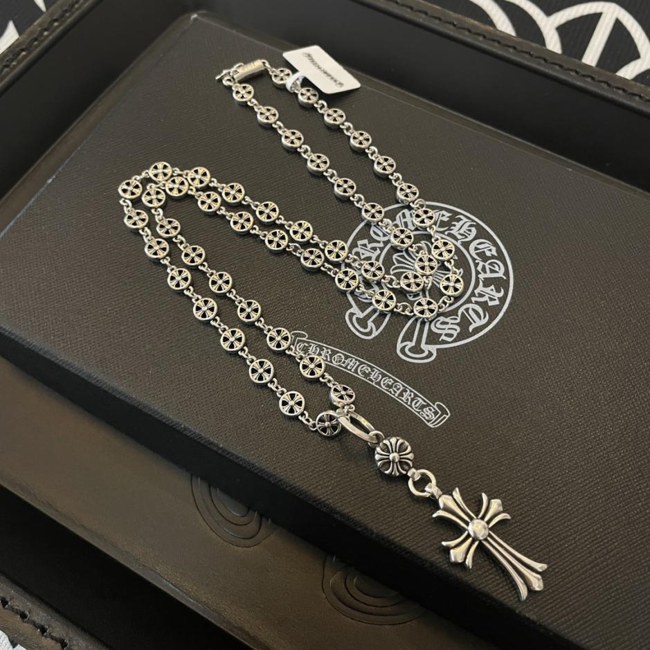replica,repliche,fake,1:1,earrings,bracelet,ring,jewelry Collana con fiori a croce vintage con cuori cromati replica,repliche,fake,1:1,earrings,bracelet,ring,jewelry Collana con fiori a croce vintage con cuori cromati
