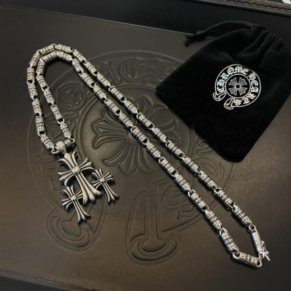 replica,repliche,fake,1:1,earrings,bracelet,ring,jewelry Collana vintage in bambù con cuori cromati
