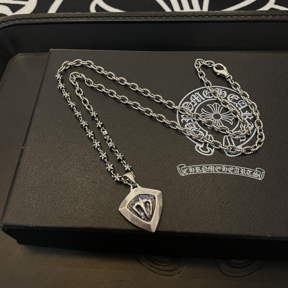 replica,repliche,fake,1:1,earrings,bracelet,ring,jewelry Collana a cinque stelle twist vintage Chrome Hearts replica,repliche,fake,1:1,earrings,bracelet,ring,jewelry Collana a cinque stelle twist vintage Chrome Hearts