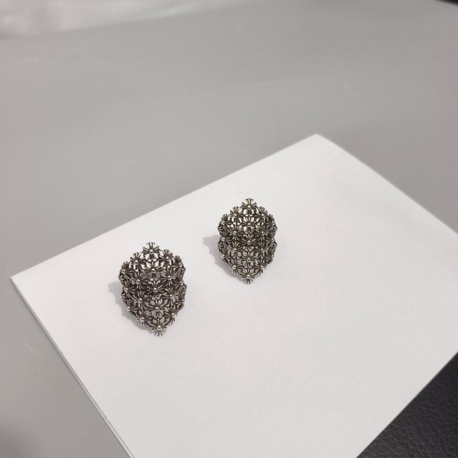 replica,repliche,fake,1:1,earrings,bracelet,ring,jewelry Anello con croce di cuori cromati replica,repliche,fake,1:1,earrings,bracelet,ring,jewelry Anello con croce di cuori cromati