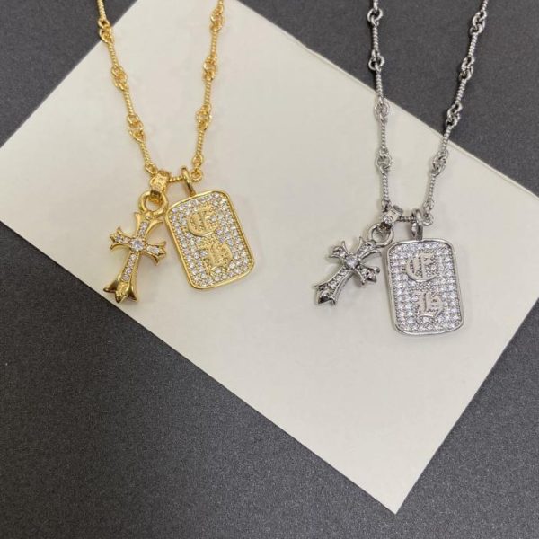replica,repliche,fake,1:1,earrings,bracelet,ring,jewelry Collana quadrata con croce di cuori cromati