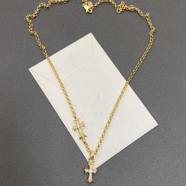 replica,repliche,fake,1:1,earrings,bracelet,ring,jewelry Collana a doppia croce con cuori cromati