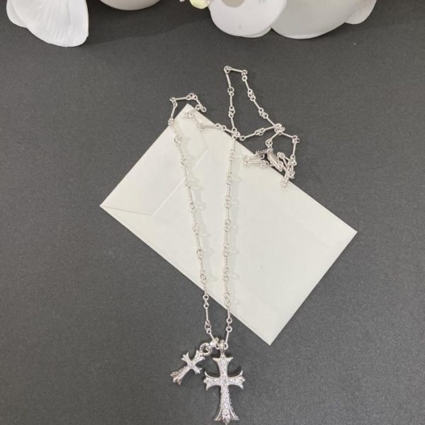 replica,repliche,fake,1:1,earrings,bracelet,ring,jewelry Doppia croce di diamanti con cuori cromati
