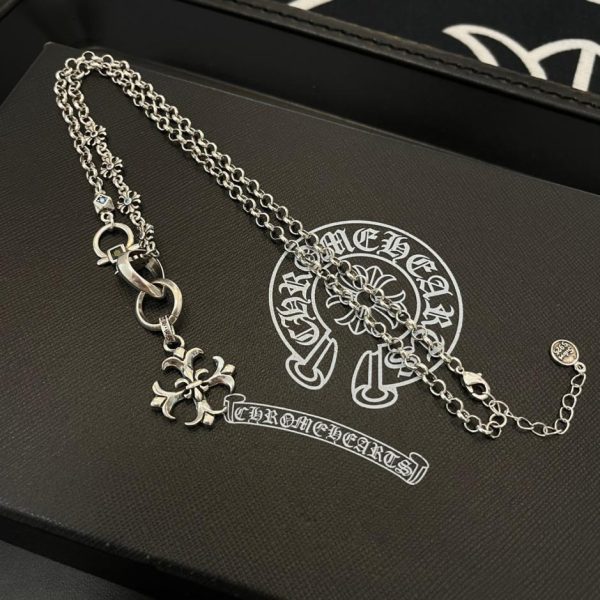 replica,repliche,fake,1:1,earrings,bracelet,ring,jewelry Collana multielemento vintage Chrome Hearts