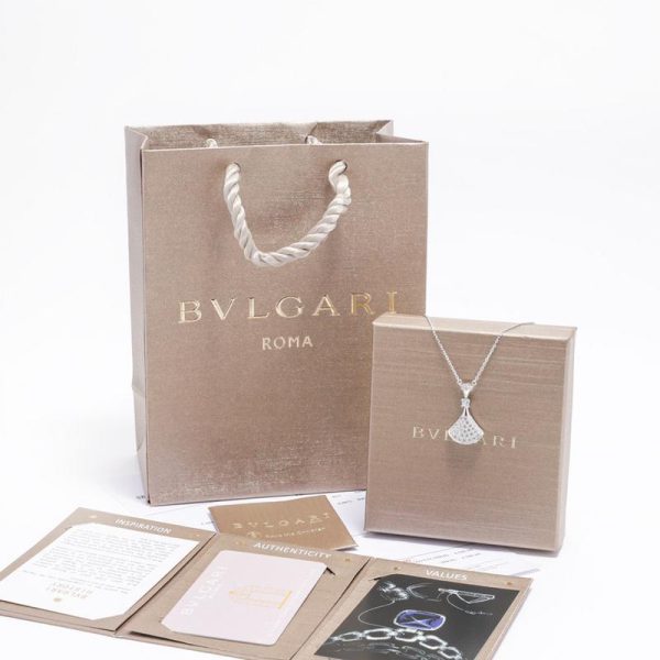 replica,repliche,fake,1:1,earrings,bracelet,ring,jewelry [Versione di alta qualità] Collana con pendente a forma di ventaglio BVLGARI (46 d.C.)
