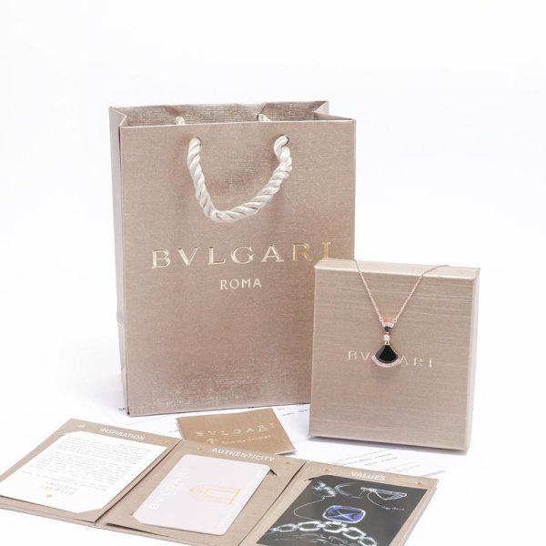 replica,repliche,fake,1:1,earrings,bracelet,ring,jewelry [Versione di alta qualità] Collana con pendente a forma di ventaglio BVLGARI (7D60)