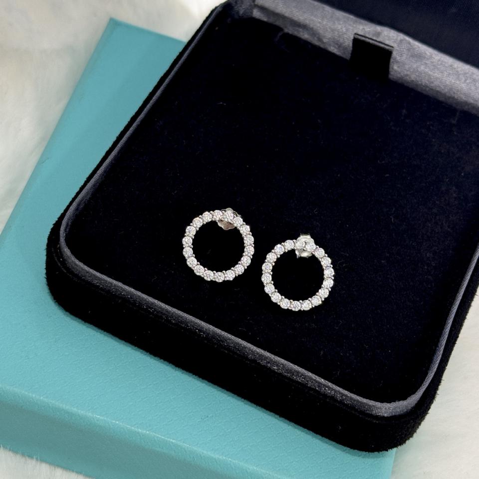 replica,repliche,fake,1:1,earrings,bracelet,ring,jewelry Orecchini Tiffany con diamanti circolari