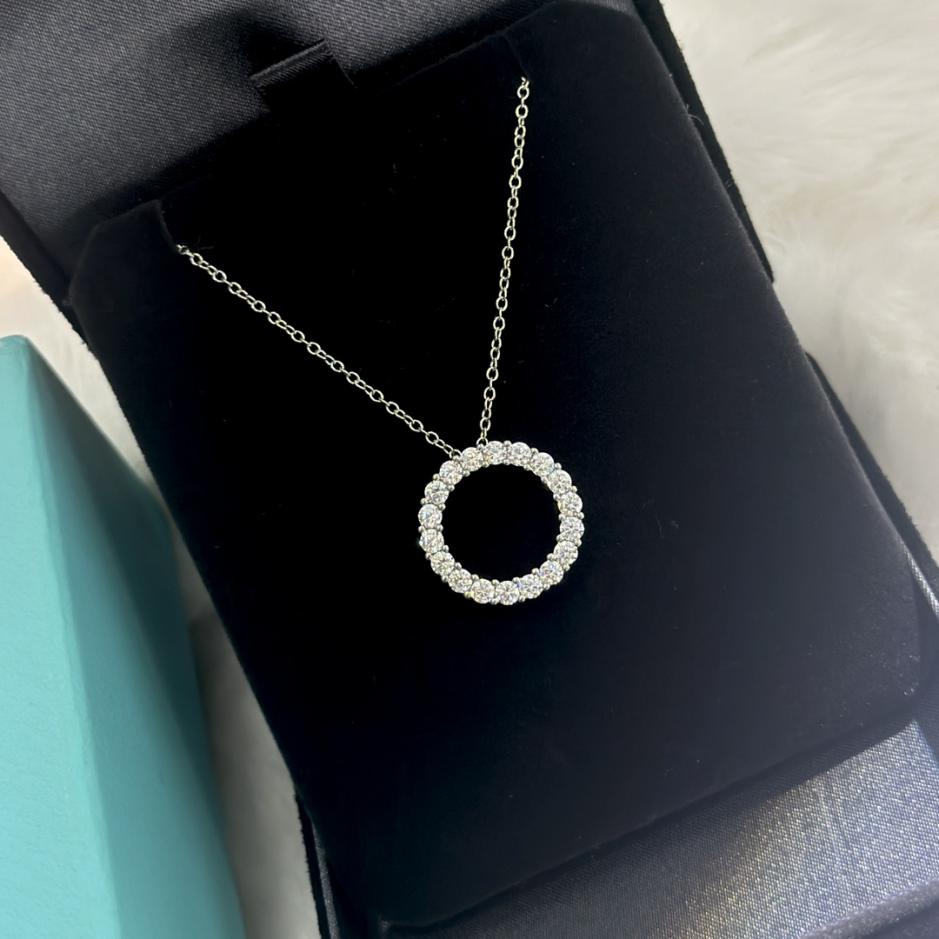 replica,repliche,fake,1:1,earrings,bracelet,ring,jewelry Collana di diamanti a cerchio Tiffany