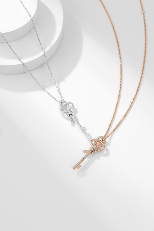 replica,repliche,fake,1:1,earrings,bracelet,ring,jewelry Collana con chiave di diamanti della serie Tiffany Woven replica,repliche,fake,1:1,earrings,bracelet,ring,jewelry Collana con chiave di diamanti della serie Tiffany Woven