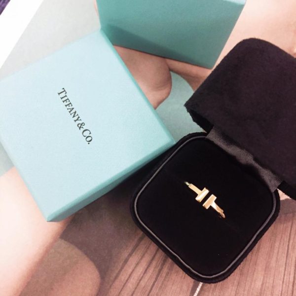 replica,repliche,fake,1:1,earrings,bracelet,ring,jewelry Anello Tiffany T semplice