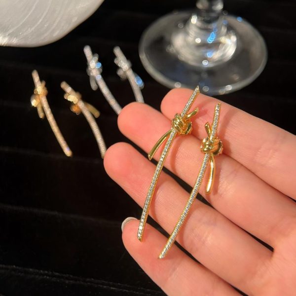 replica,repliche,fake,1:1,earrings,bracelet,ring,jewelry Collezione Tiffany T Nodo