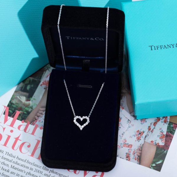 replica,repliche,fake,1:1,earrings,bracelet,ring,jewelry Collana di diamanti Tiffany T-Love