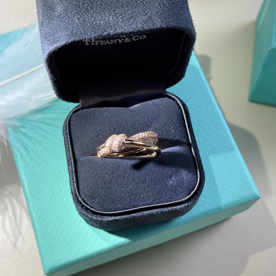 replica,repliche,fake,1:1,earrings,bracelet,ring,jewelry Anello a doppia fila con nodo Tiffany T replica,repliche,fake,1:1,earrings,bracelet,ring,jewelry Anello a doppia fila con nodo Tiffany T