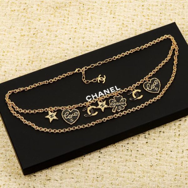 replica,repliche,fake,1:1,earrings,bracelet,ring,jewelry Chanel 24p Xiaobai stessa catena in vita con cintura in stile