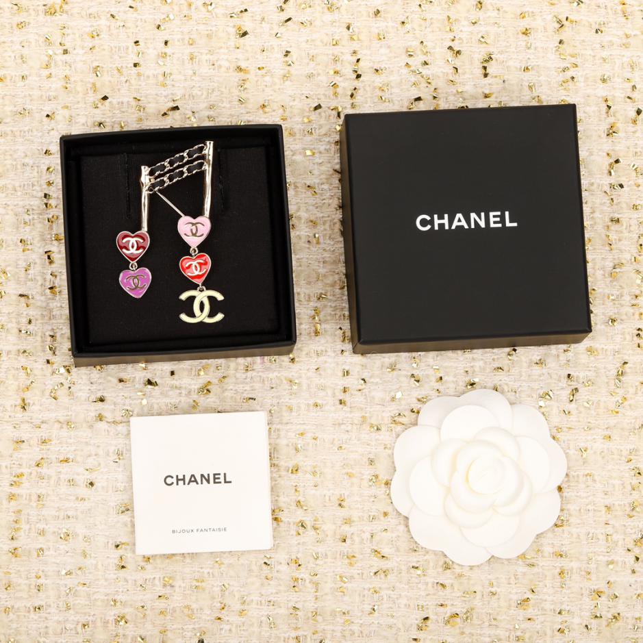 replica,repliche,fake,1:1,earrings,bracelet,ring,jewelry Spilla multicuore Chanel Note replica,repliche,fake,1:1,earrings,bracelet,ring,jewelry Spilla multicuore Chanel Note