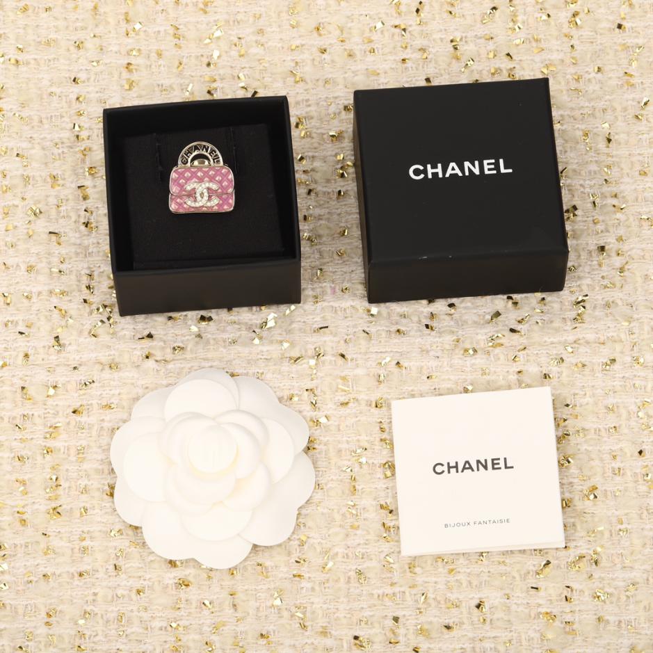 replica,repliche,fake,1:1,earrings,bracelet,ring,jewelry Spilla per borsa Chanel replica,repliche,fake,1:1,earrings,bracelet,ring,jewelry Spilla per borsa Chanel