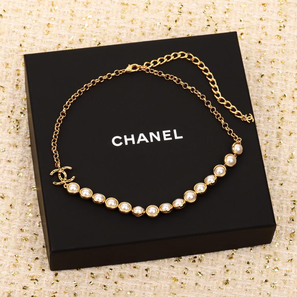 replica,repliche,fake,1:1,earrings,bracelet,ring,jewelry Collana Chanel mezza perla e mezza catena replica,repliche,fake,1:1,earrings,bracelet,ring,jewelry Collana Chanel mezza perla e mezza catena