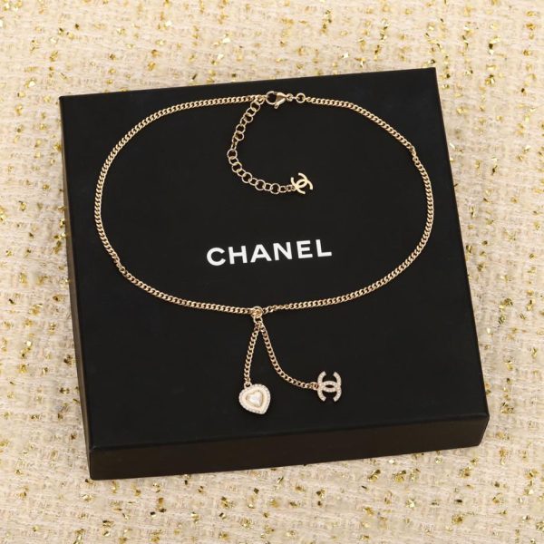 replica,repliche,fake,1:1,earrings,bracelet,ring,jewelry Collana Chanel Love con doppia C di perle e diamanti