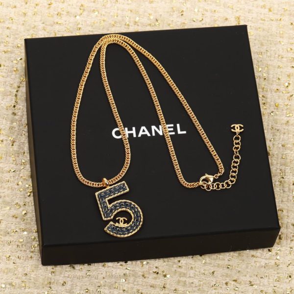 replica,repliche,fake,1:1,earrings,bracelet,ring,jewelry Collana Chanel in denim taglia 5