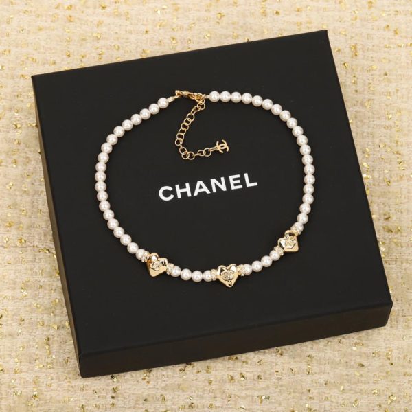 replica,repliche,fake,1:1,earrings,bracelet,ring,jewelry Collana girocollo Chanel Love lucida