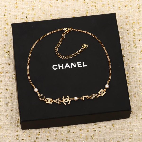 replica,repliche,fake,1:1,earrings,bracelet,ring,jewelry Girocollo con lettera di perle Chanel