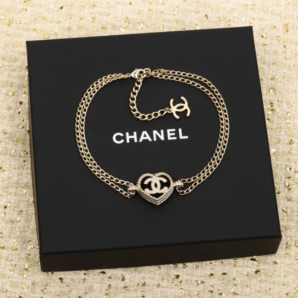replica,repliche,fake,1:1,earrings,bracelet,ring,jewelry Collana Chanel a doppia C intrecciata cava a doppio strato d’amore