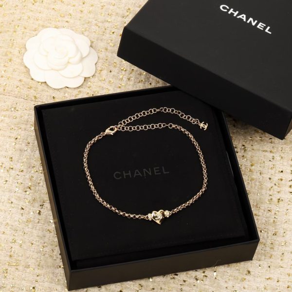 replica,repliche,fake,1:1,earrings,bracelet,ring,jewelry Collana girocollo Chanel Love lucida