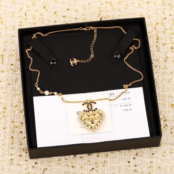 replica,repliche,fake,1:1,earrings,bracelet,ring,jewelry Collana Chanel Love grande con diamanti neri pieni di diamanti con doppia C