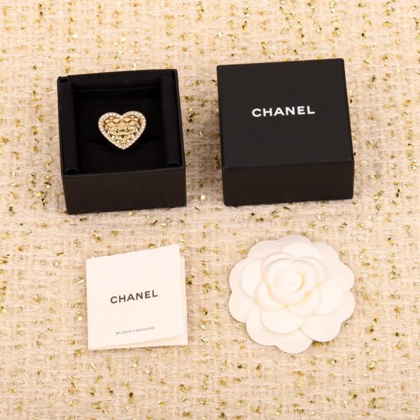 replica,repliche,fake,1:1,earrings,bracelet,ring,jewelry Anello dell’amore con diamanti Chanel