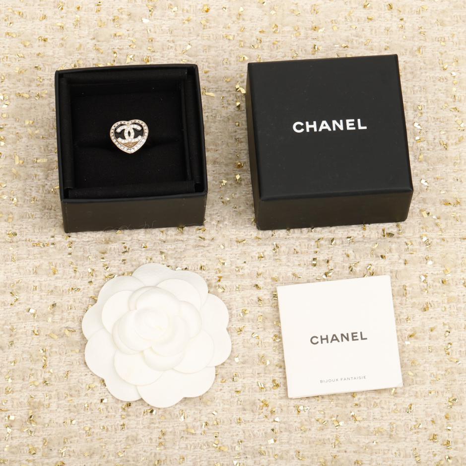 replica,repliche,fake,1:1,earrings,bracelet,ring,jewelry Anello Love Chanel in oro nero a contrasto replica,repliche,fake,1:1,earrings,bracelet,ring,jewelry Anello Love Chanel in oro nero a contrasto