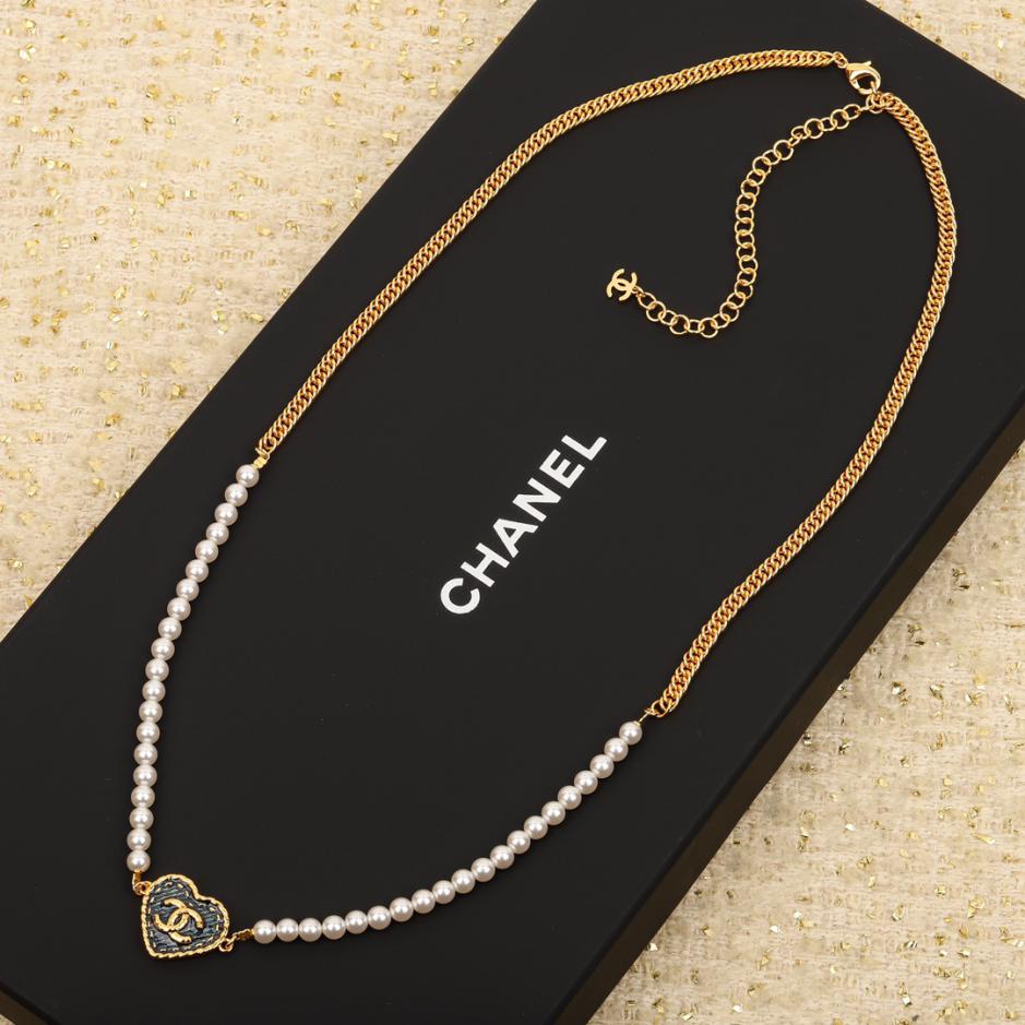 replica,repliche,fake,1:1,earrings,bracelet,ring,jewelry Collana Chanel Love in denim e catena in vita replica,repliche,fake,1:1,earrings,bracelet,ring,jewelry Collana Chanel Love in denim e catena in vita