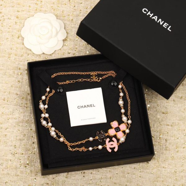 replica,repliche,fake,1:1,earrings,bracelet,ring,jewelry Maglia Chanel doppia C con quadrifoglio
