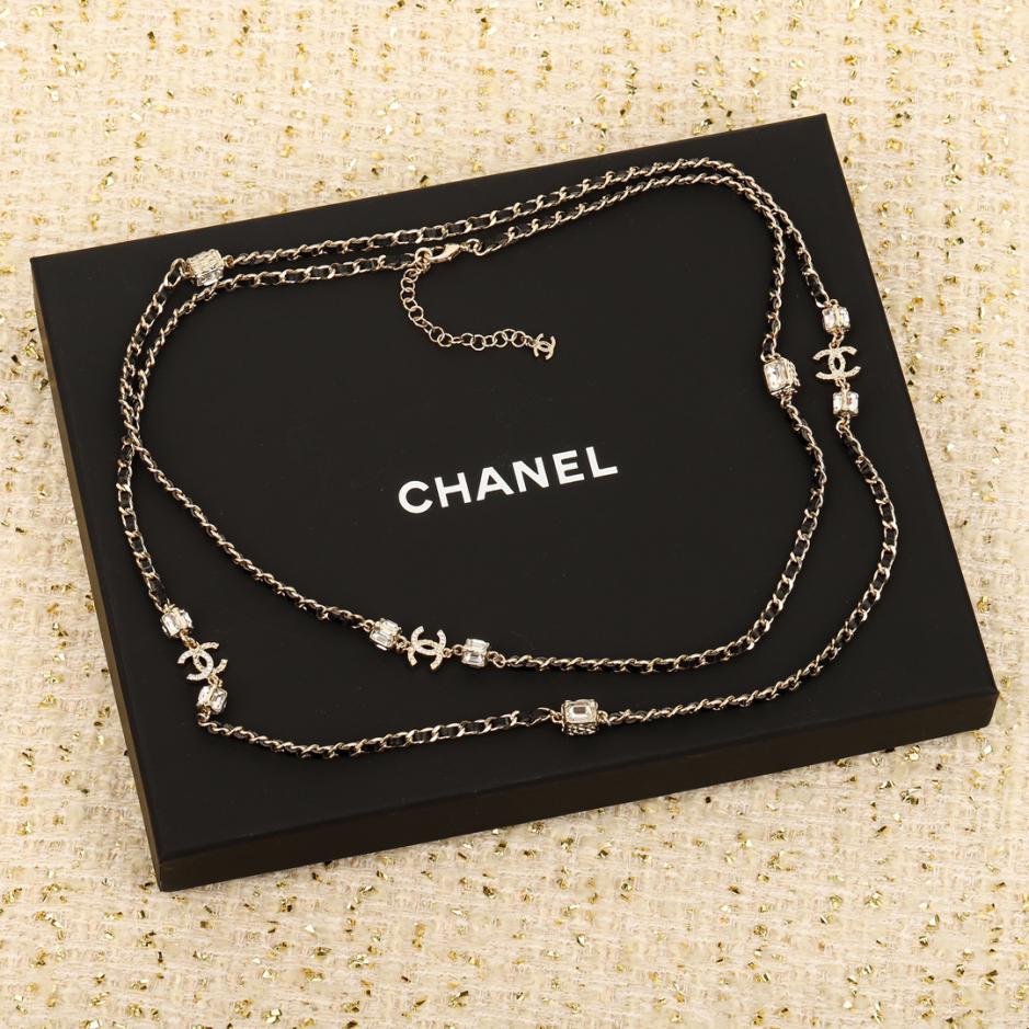 replica,repliche,fake,1:1,earrings,bracelet,ring,jewelry Catena lunga doppia C in pelle classica Chanel replica,repliche,fake,1:1,earrings,bracelet,ring,jewelry Catena lunga doppia C in pelle classica Chanel