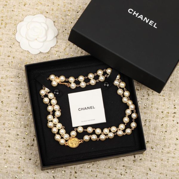 replica,repliche,fake,1:1,earrings,bracelet,ring,jewelry Catena lunga di perle con monete d’oro Chanel
