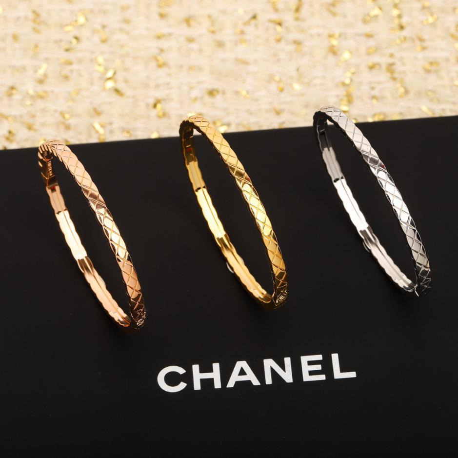 replica,repliche,fake,1:1,earrings,bracelet,ring,jewelry Bracciale stretto Chanel senza diamanti replica,repliche,fake,1:1,earrings,bracelet,ring,jewelry Bracciale stretto Chanel senza diamanti
