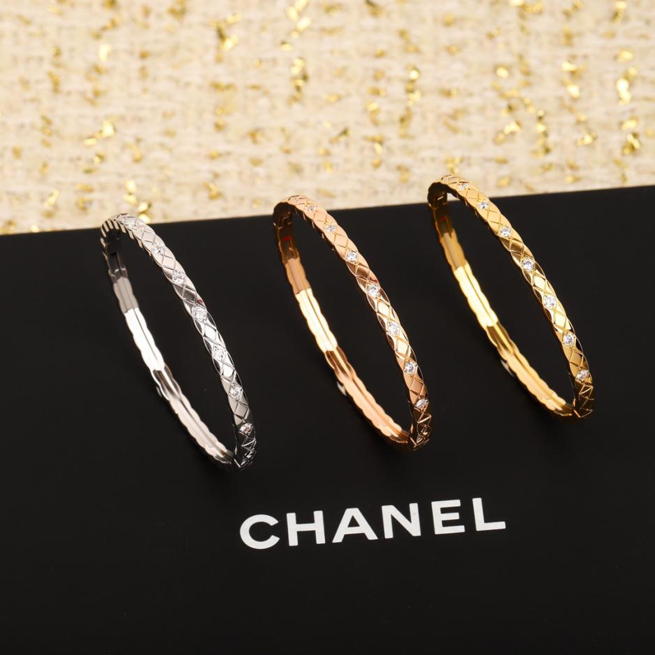 replica,repliche,fake,1:1,earrings,bracelet,ring,jewelry Bracciale stretto con motivo diamante Chanel replica,repliche,fake,1:1,earrings,bracelet,ring,jewelry Bracciale stretto con motivo diamante Chanel