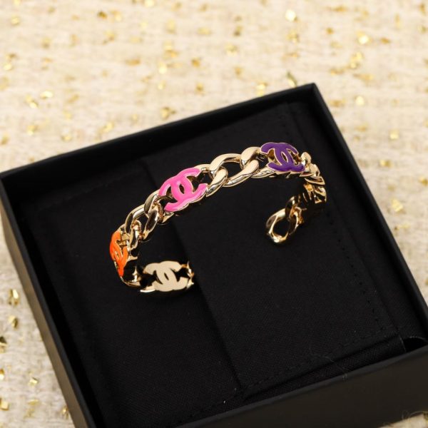 replica,repliche,fake,1:1,earrings,bracelet,ring,jewelry Bracciale Chanel doppia C a catena colorata