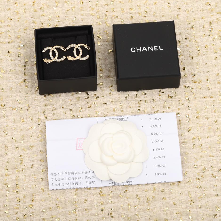 replica,repliche,fake,1:1,earrings,bracelet,ring,jewelry Orecchini doppia c di Chanel replica,repliche,fake,1:1,earrings,bracelet,ring,jewelry Orecchini doppia c di Chanel