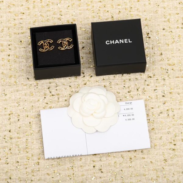 Orecchini doppia c Chanel in lamina d'oro